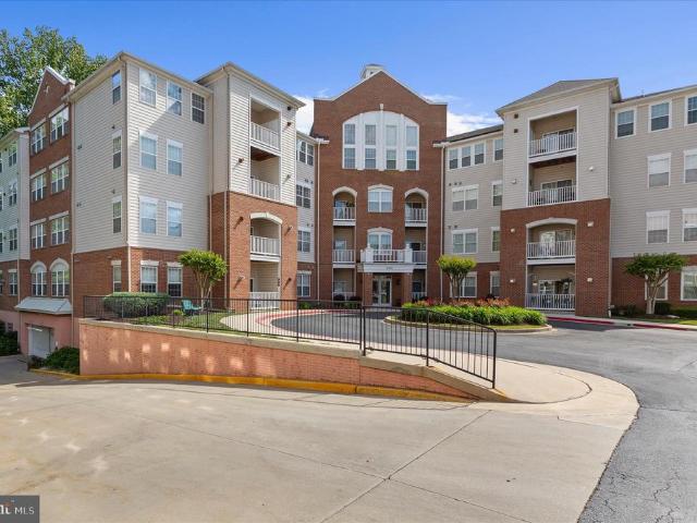 Condo for sale in Gambrills, Maryland