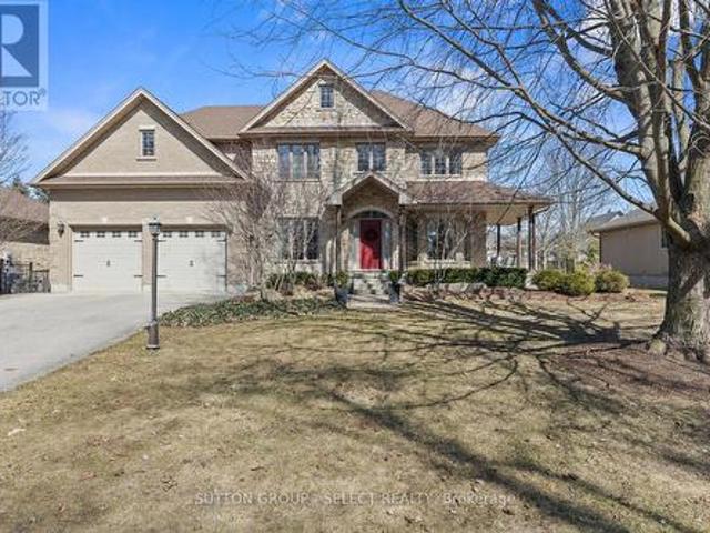 House for sale in Strathroy-caradoc, Ontario