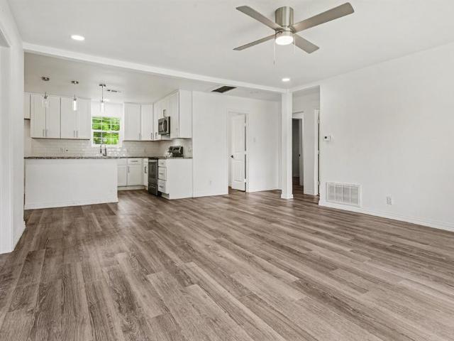 House for sale in Hunt, Texas