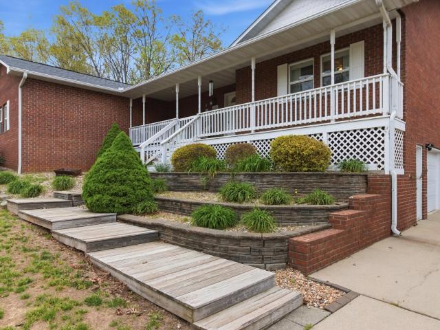 House for sale in Howell, Missouri