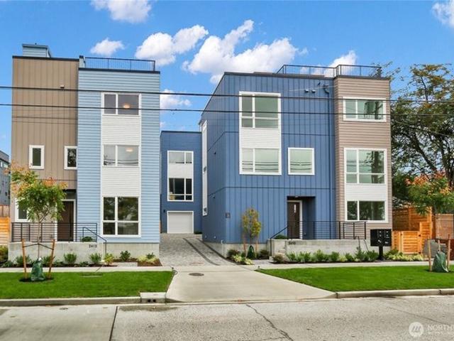 Townhouse for sale in Seattle, Washington