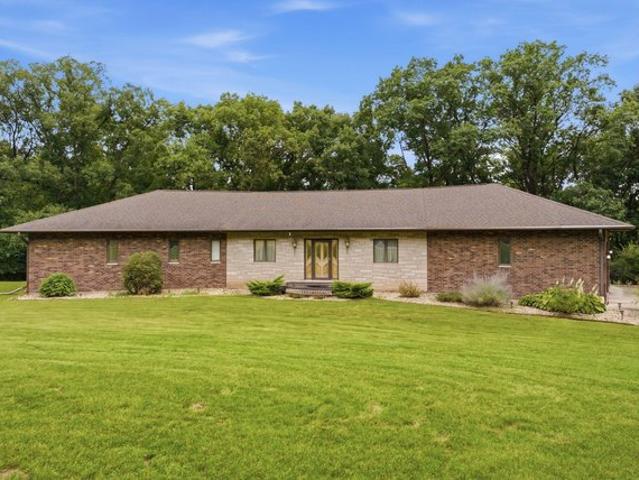 House for sale in Danville, Iowa