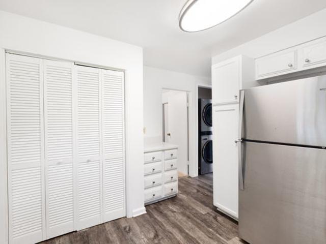 House for sale in Mchenry, Illinois
