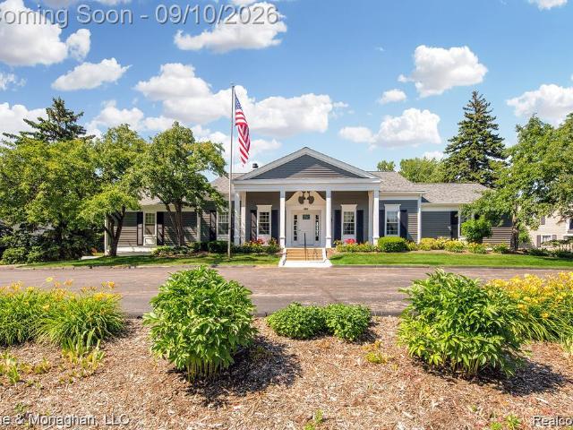Condo for sale in Auburn Hills, Michigan