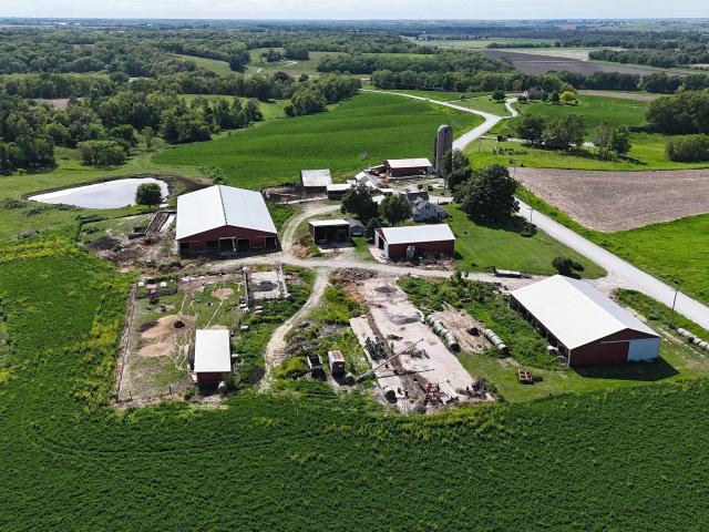 Farm for sale in Ollie, Iowa