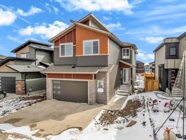 House for sale in Alberta