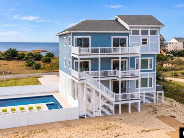House for sale in Salvo, Dare County