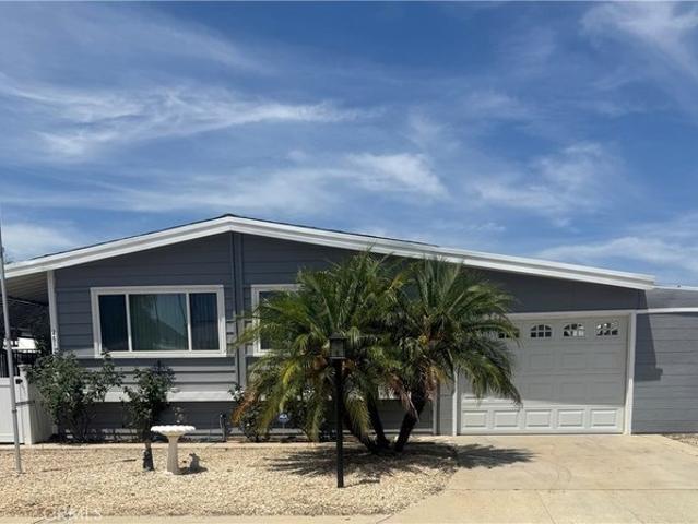 House for sale in Homeland, California