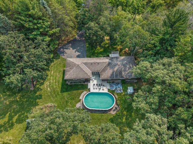 House for sale in New Market Township, Scott County