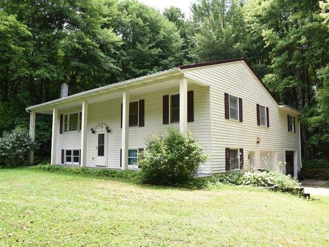 House for sale in Crawford, Pennsylvania
