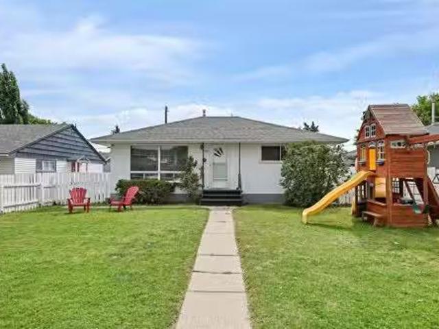 House for sale in Northwest, Alberta