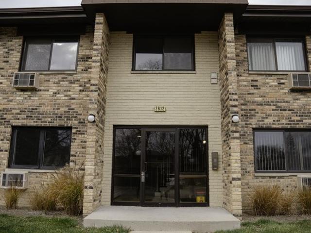 Condo for sale in Arlington Heights, Illinois
