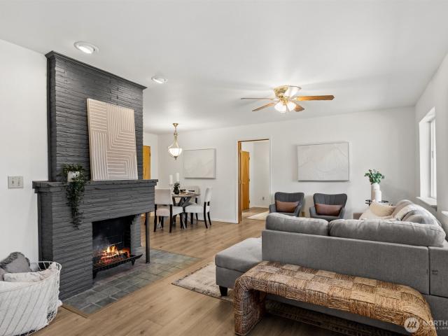 House for sale in Shoreline, Washington
