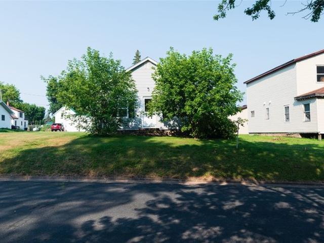 House for sale in Holcombe, Wisconsin
