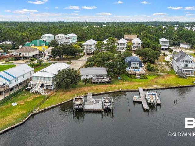 House for sale in Orange Beach, Alabama