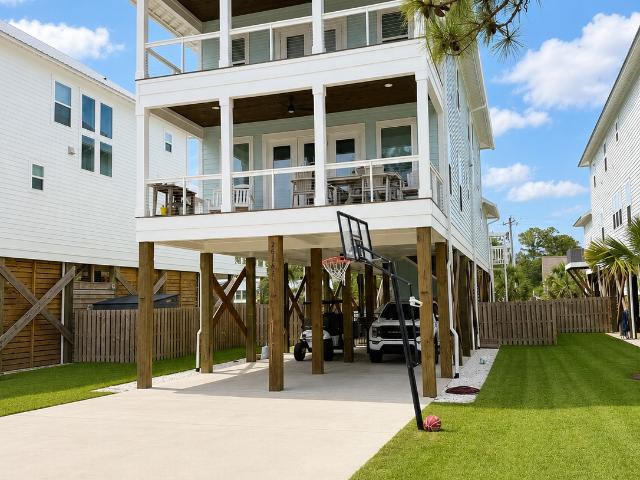 House for sale in Orange Beach, Alabama
