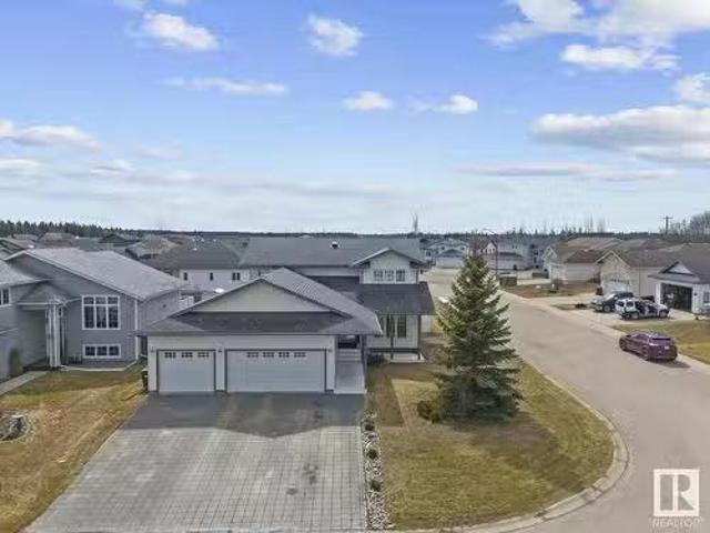 House for sale in Cherry Grove, Alberta