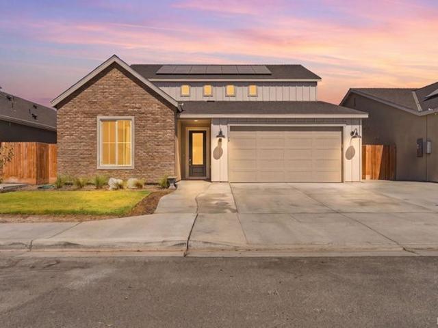 House for sale in Lemoore, Kings County