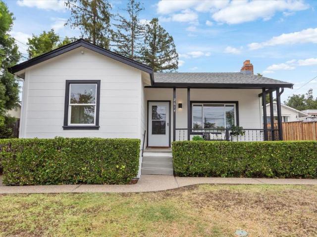 House for sale in Redwood City, San Mateo County