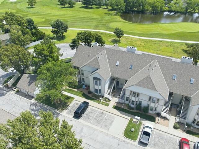 Condo for sale in Kansas
