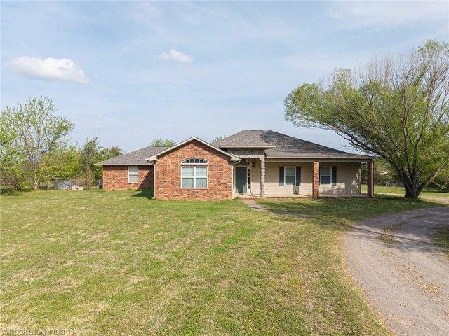 House for sale in Ark