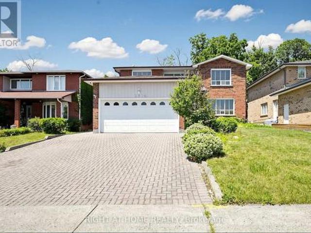 House for sale in Mississauga, Ontario