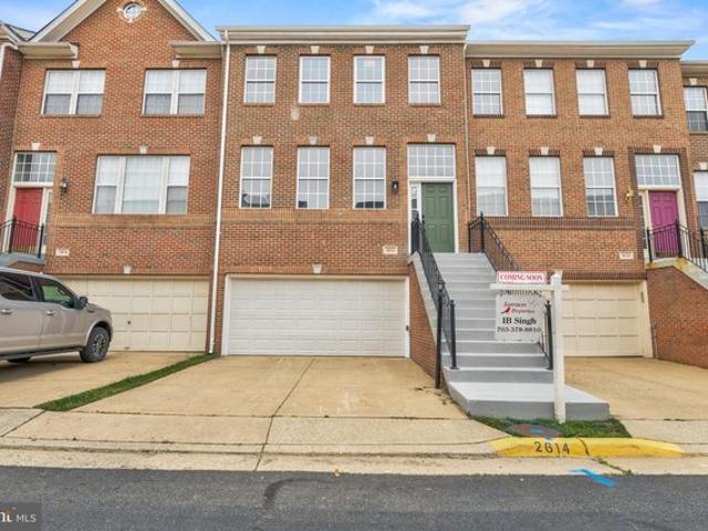Townhouse for sale in Virginia