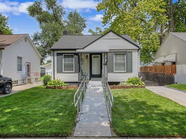 House for sale in Dearborn Heights, Michigan
