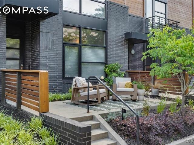 Townhouse for sale in Richmond