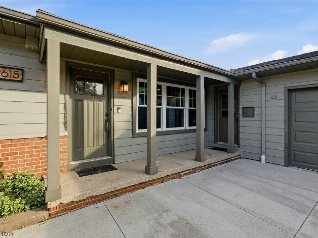 House for sale in Beachwood, Cuyahoga County