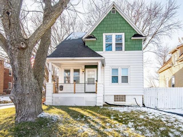 House for sale in Wauwatosa, Wisconsin