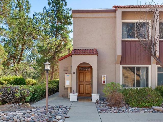 Townhouse for sale in Alpine, California