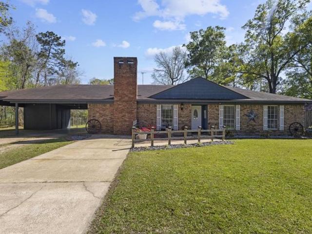 House for sale in Mauriceville, Texas