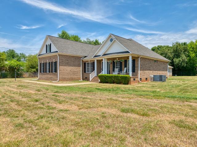 House for sale in Alamance, North Carolina