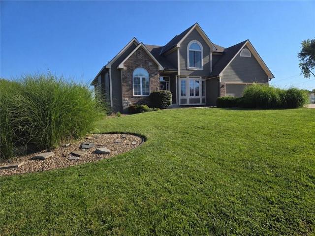 House for sale in Harrisonville, Missouri