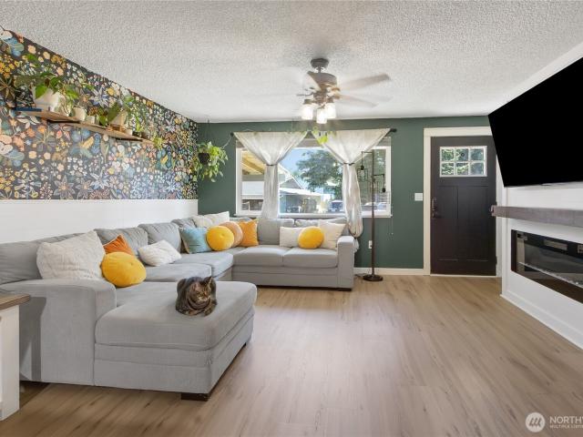 House for sale in Puyallup, Washington