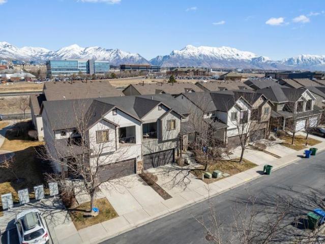 Townhouse for sale in Lehi