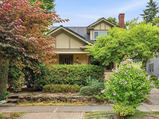 Townhouse for sale in Oregonia