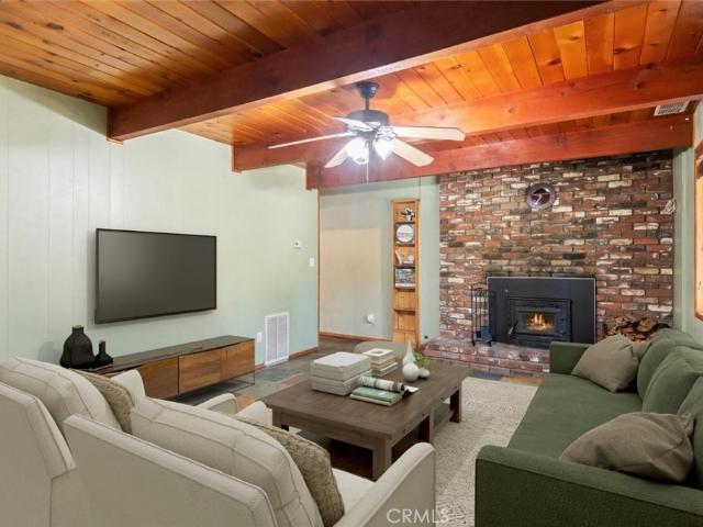 House for sale in Running Springs
