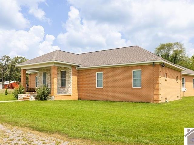 House for sale in Lowes, Kentucky