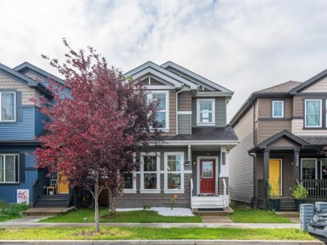 House for sale in Wedgewood, Alberta