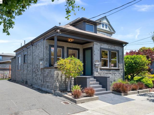 House for sale in Alameda, California