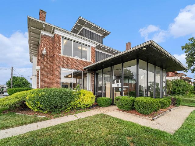 Commercial for sale in Detroit