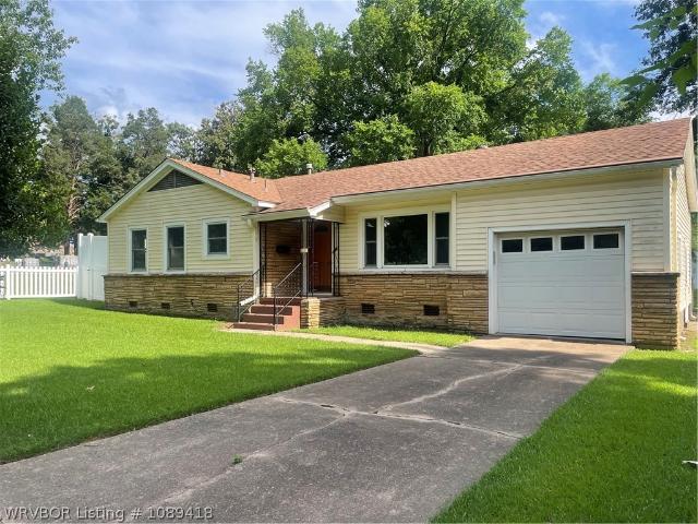House for sale in Ark