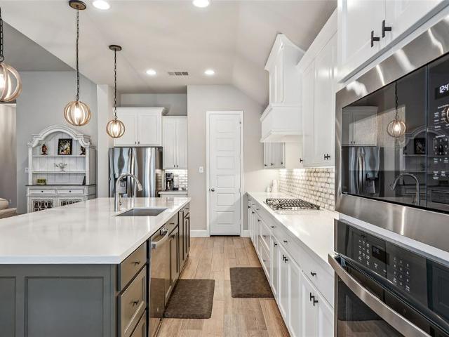 House for sale in Ellis, Texas