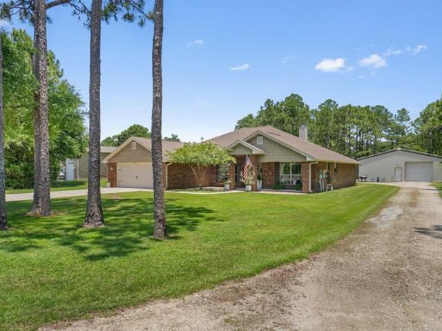 House for sale in Navarre, Florida