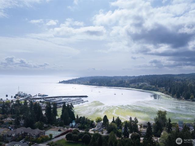 Condo for sale in Kingston, Washington