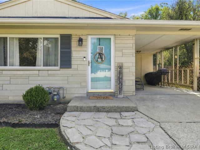House for sale in New Albany, Indiana
