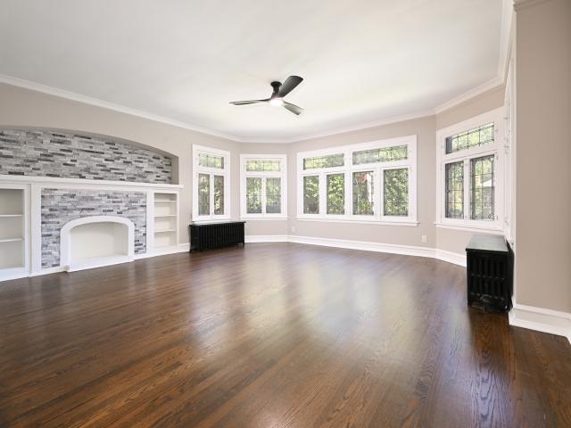 House for sale in Chicago Park, Illinois