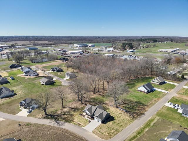 House for sale in Mayfield, Kentucky
